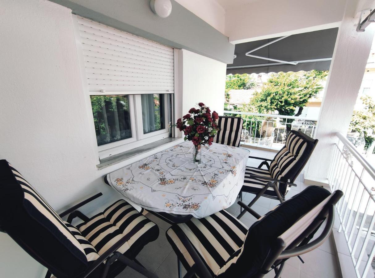 Seaside Apartments Неа-Ираклия Экстерьер фото