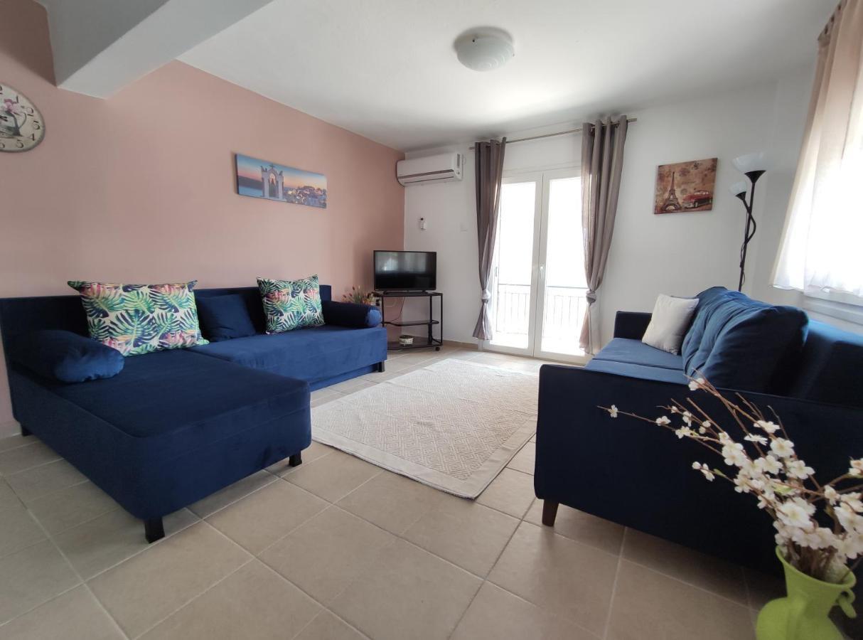 Seaside Apartments Неа-Ираклия Экстерьер фото