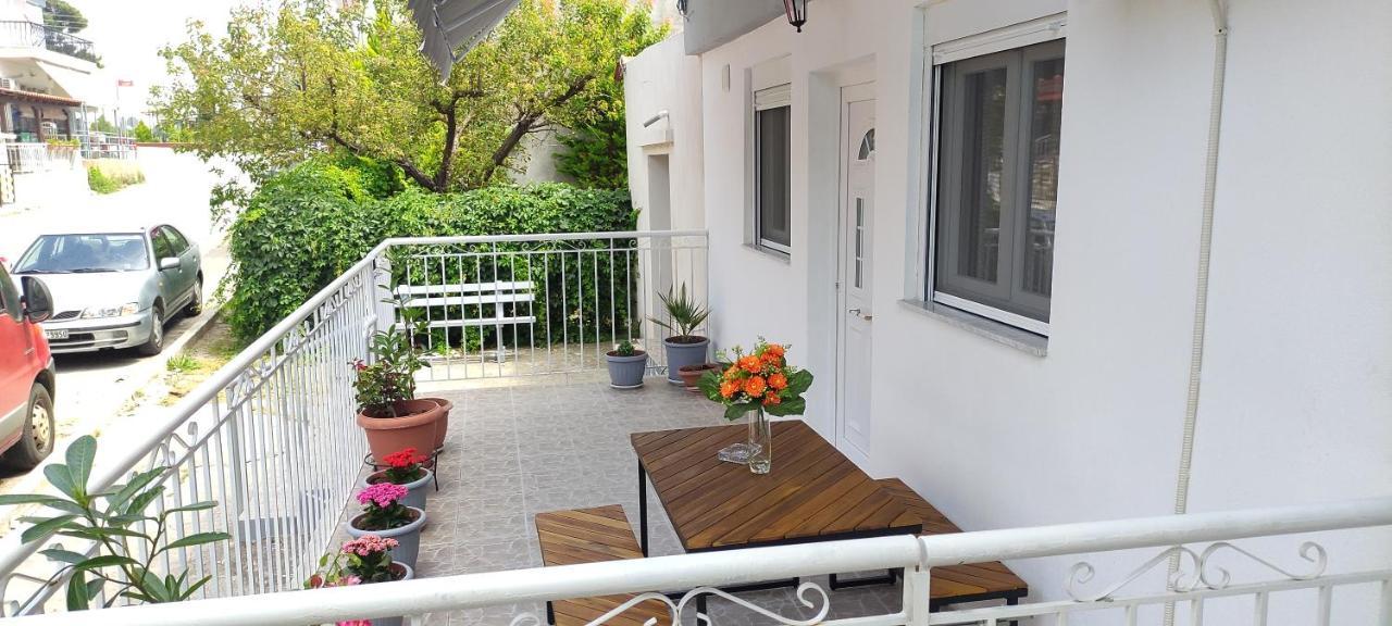 Seaside Apartments Неа-Ираклия Экстерьер фото