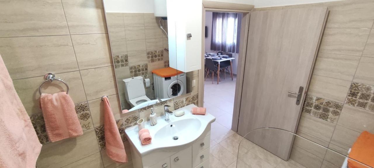 Seaside Apartments Неа-Ираклия Экстерьер фото